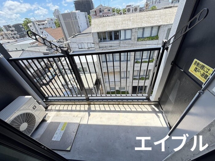 物件内観写真13　(ベランダ・バルコニー)