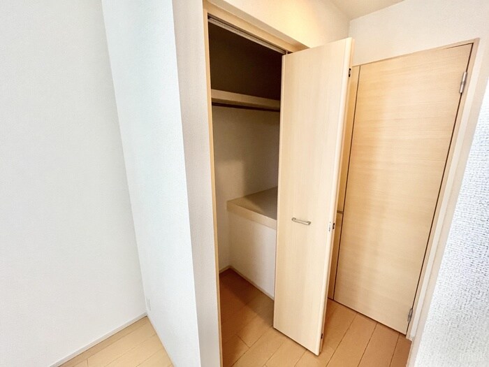 物件内観写真16　(内観写真)