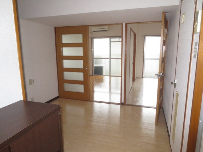 物件内観写真8　(内観写真)