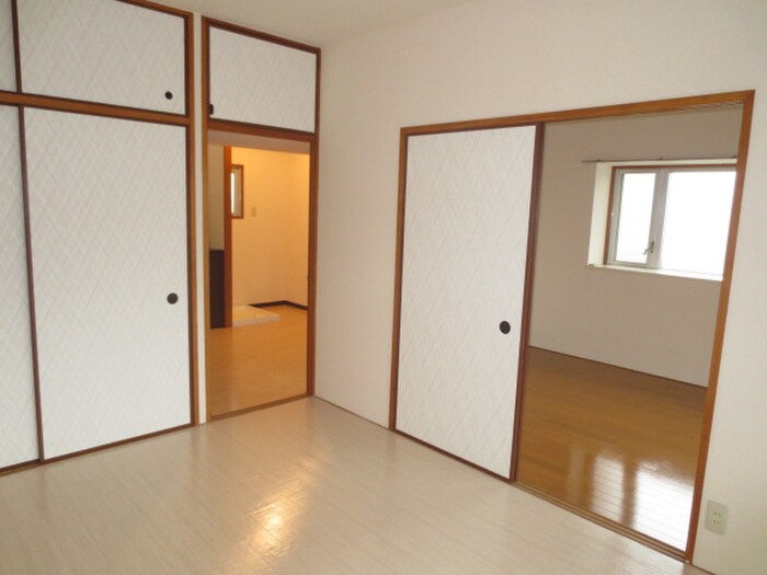 物件内観写真10　(内観写真)