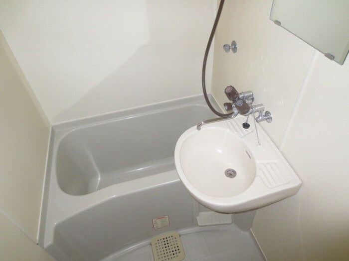 物件内観写真12　(バス／シャワールーム等)