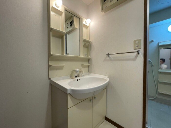 物件内観写真14　(洗面)