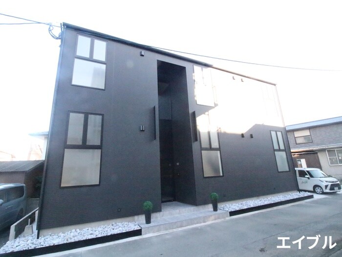 物件外観写真1　(外観写真)