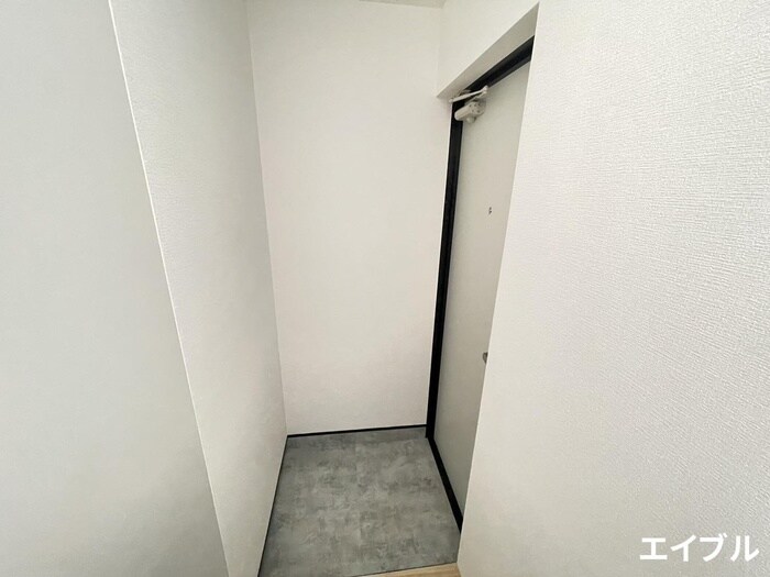 物件内観写真14　(玄関)