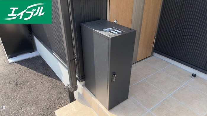 物件外観写真6　(建物設備)