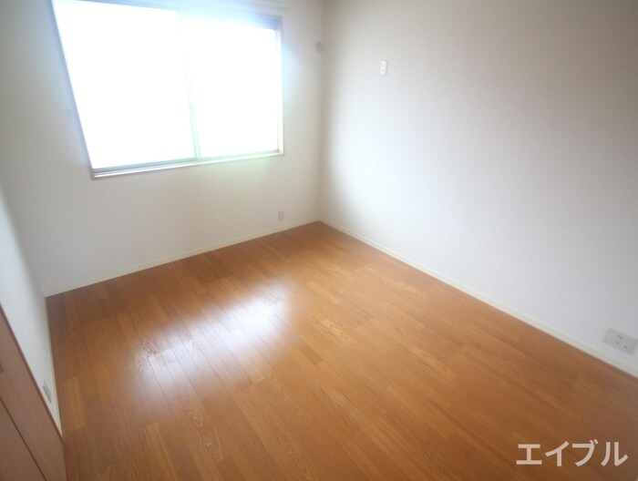 物件内観写真5　(居室)