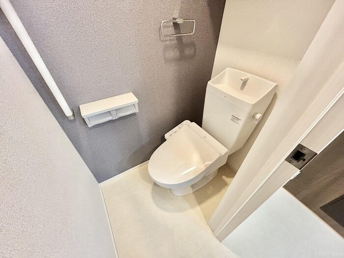 物件内観写真6　(トイレ)