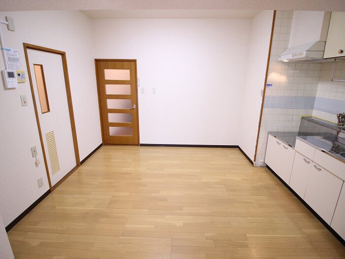 物件内観写真6　(内観写真)