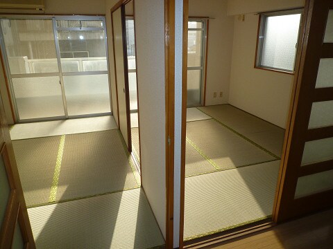 シャトレ吉野町の居室