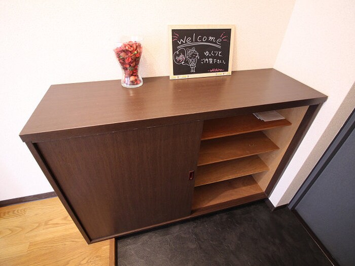 物件内観写真19　(靴箱)