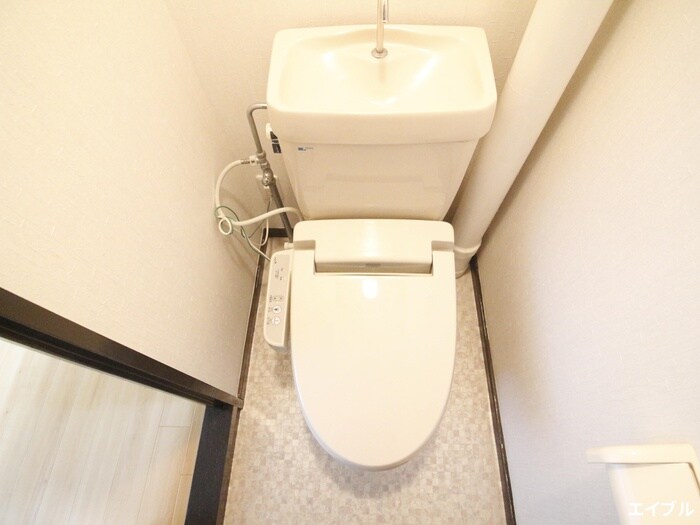 物件内観写真11　(トイレ)