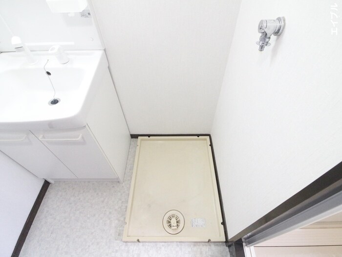 物件内観写真13　(廊下)