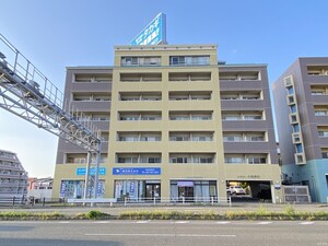 ラティーナ松香台外観写真