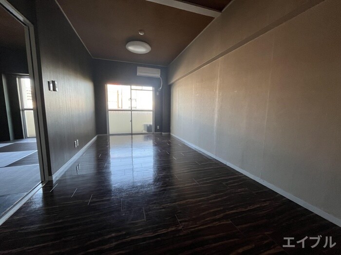 物件内観写真6　(居室)