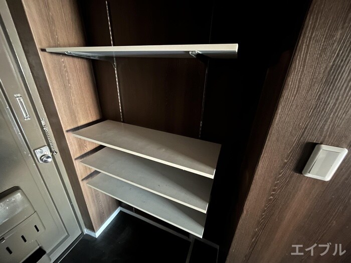 物件内観写真16　(靴箱)