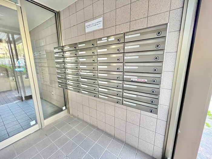 物件外観写真4　(建物設備)