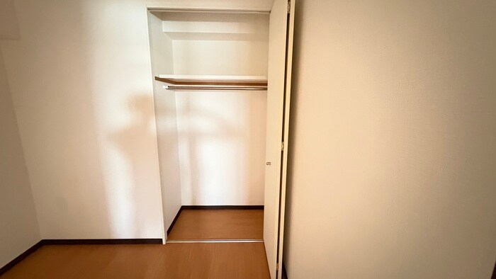 物件内観写真11　(収納)