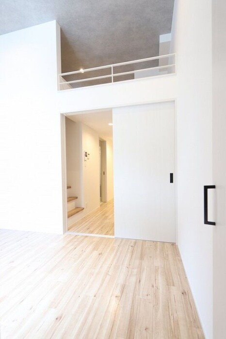 物件内観写真6　(居室)