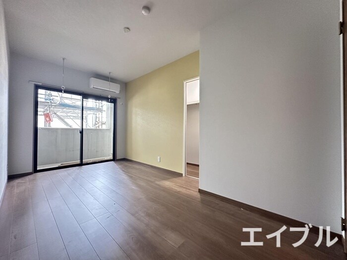 物件内観写真7　(居室)