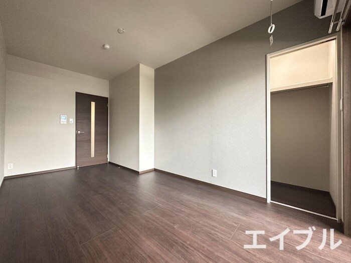 物件内観写真3　(居室)