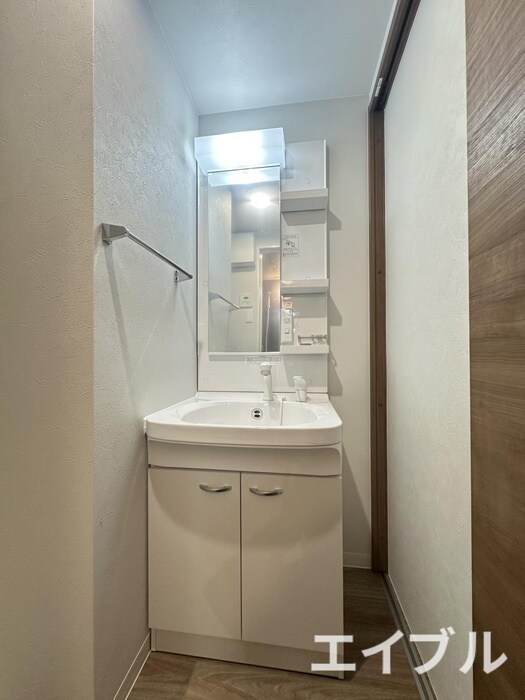 物件内観写真11　(洗面)