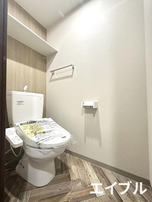 物件内観写真8　(トイレ)