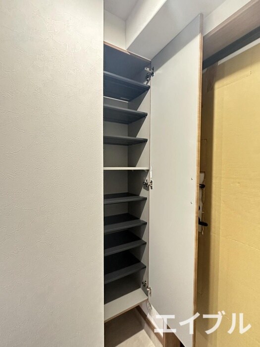 物件内観写真16　(靴箱)