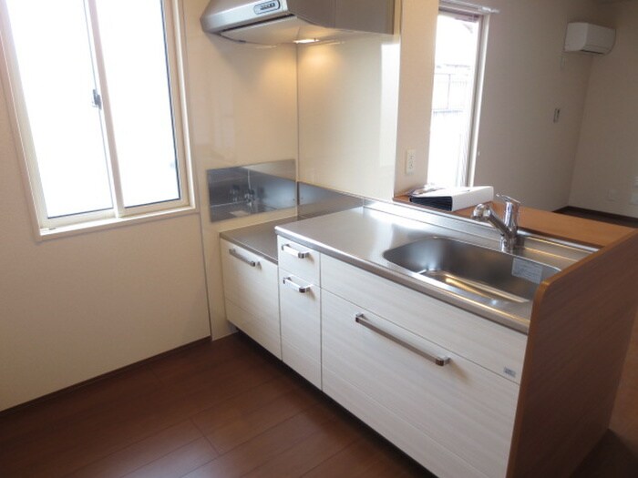 物件内観写真3　(キッチン)