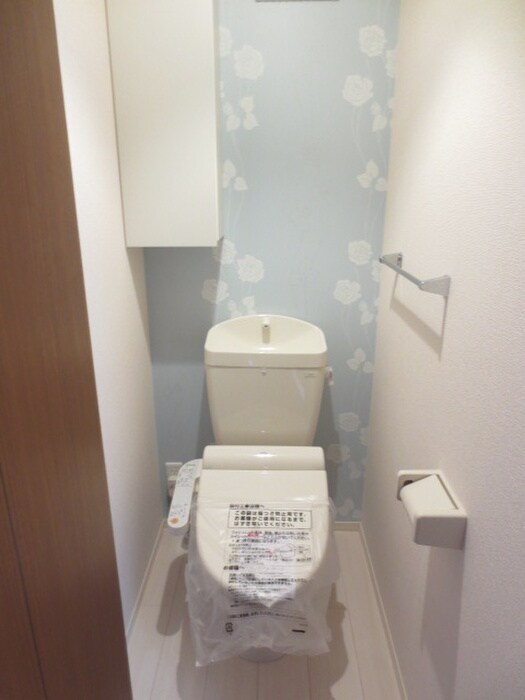 物件内観写真9　(トイレ)