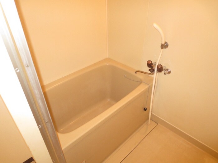 物件内観写真8　(バス／シャワールーム等)