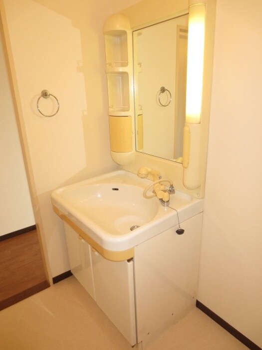 物件内観写真9　(洗面)