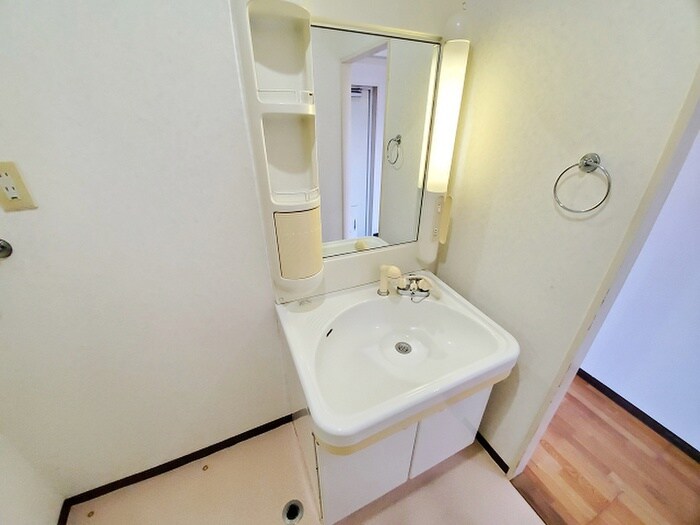 物件内観写真10　(洗面)