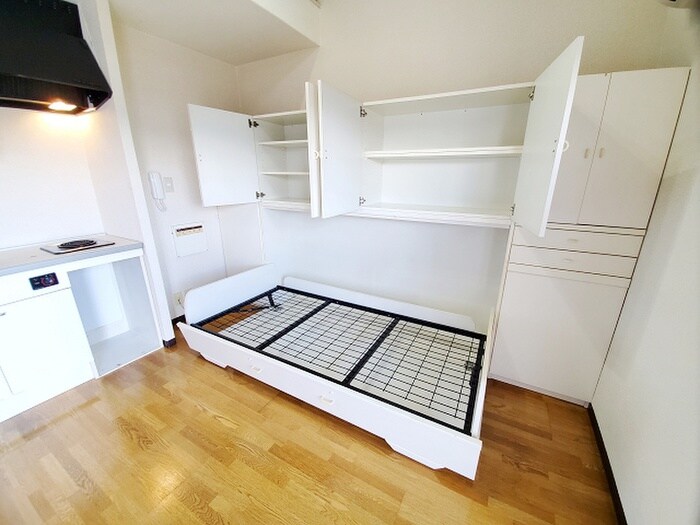 物件内観写真13　(収納)