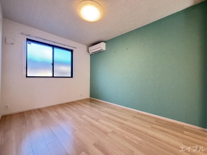 物件内観写真8　(居室)