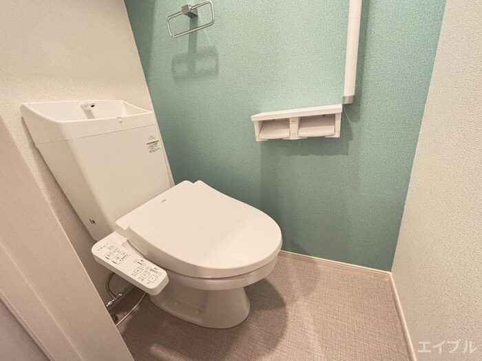 物件内観写真11　(トイレ)