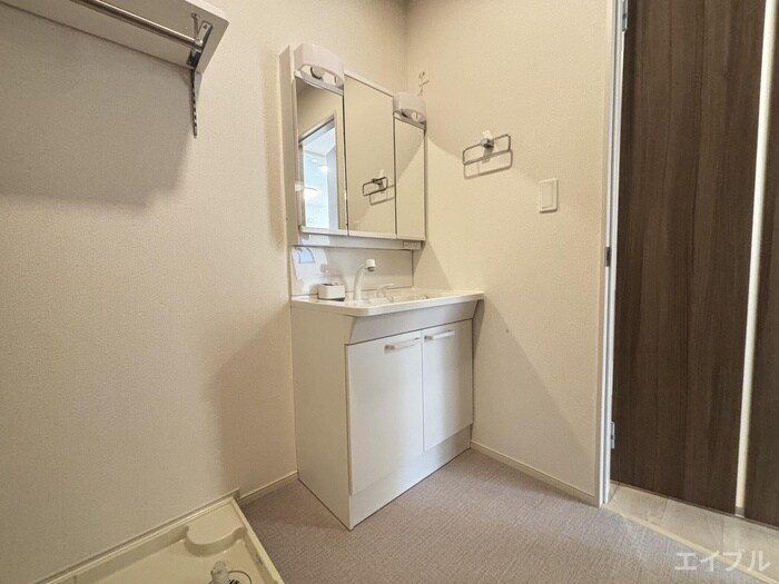 物件内観写真12　(洗面)