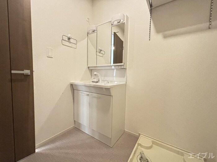 物件内観写真12　(洗面)