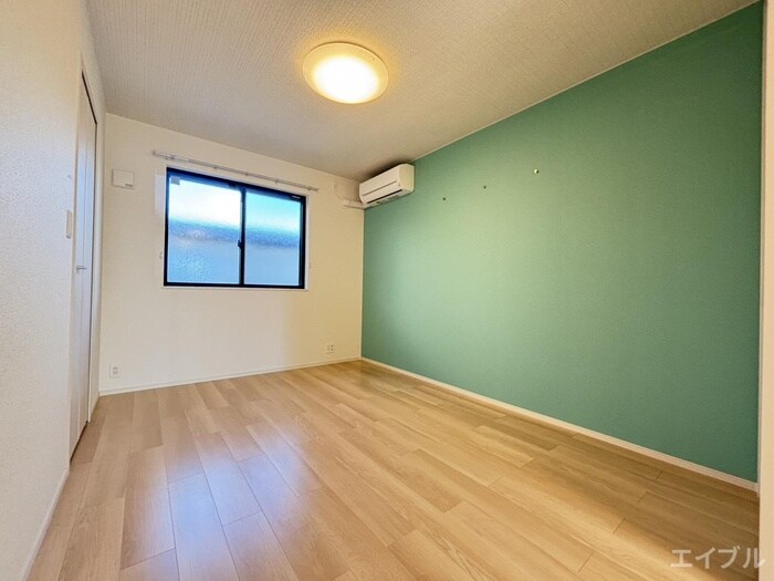 物件内観写真8　(居室)