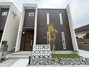RE VILLAGE C棟外観写真