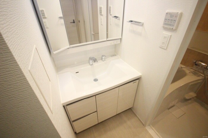 物件内観写真14　(洗面)