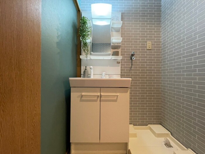 物件内観写真7　(洗面)