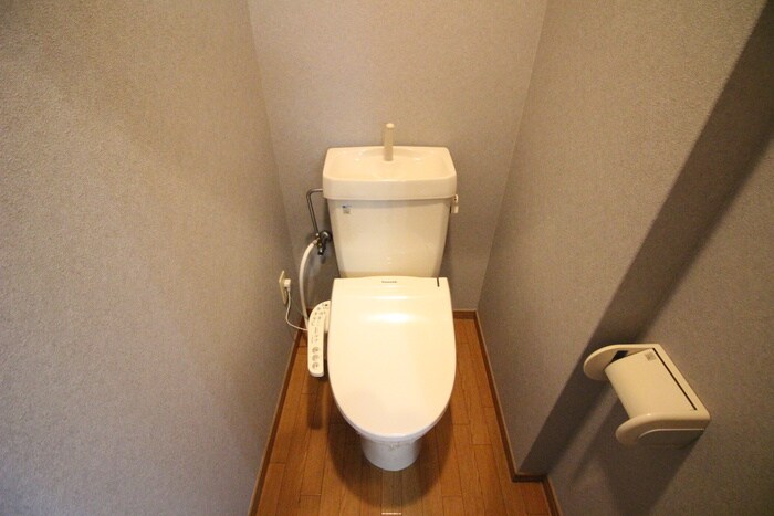 物件内観写真11　(トイレ)