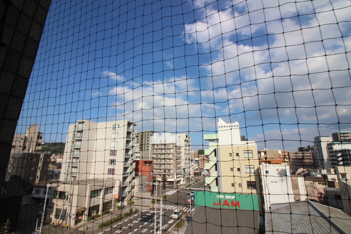 物件内観写真15　(室内からの展望)