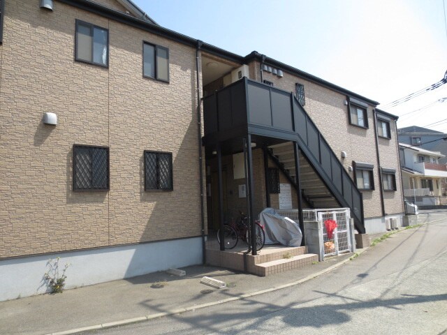 物件外観写真2　(外観写真)