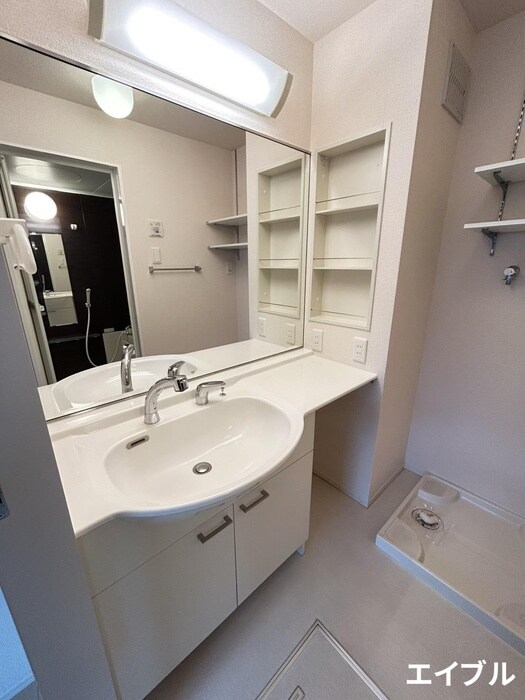 物件内観写真9　(洗面)