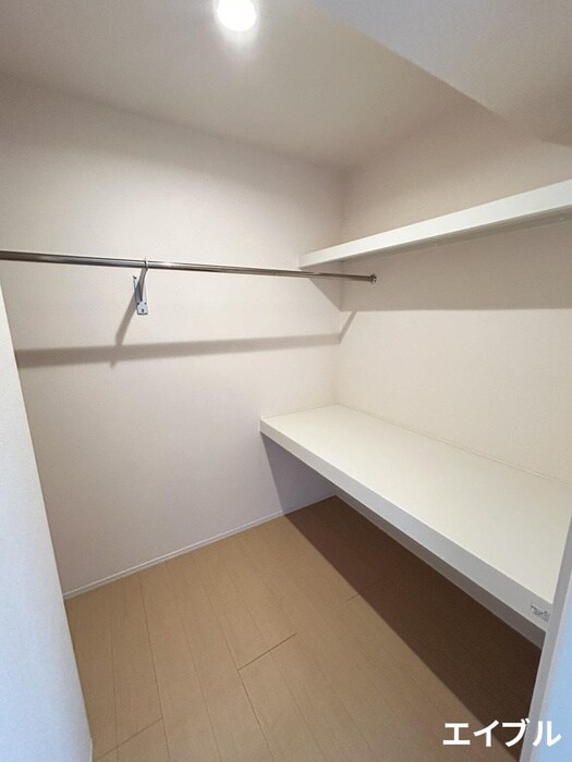 物件内観写真14　(収納)