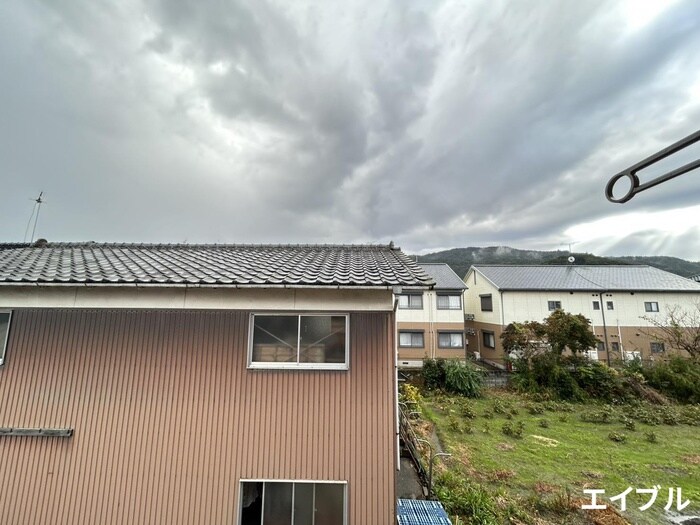 物件内観写真16　(室内からの展望)