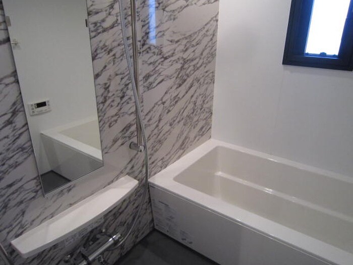 物件内観写真12　(バス／シャワールーム等)