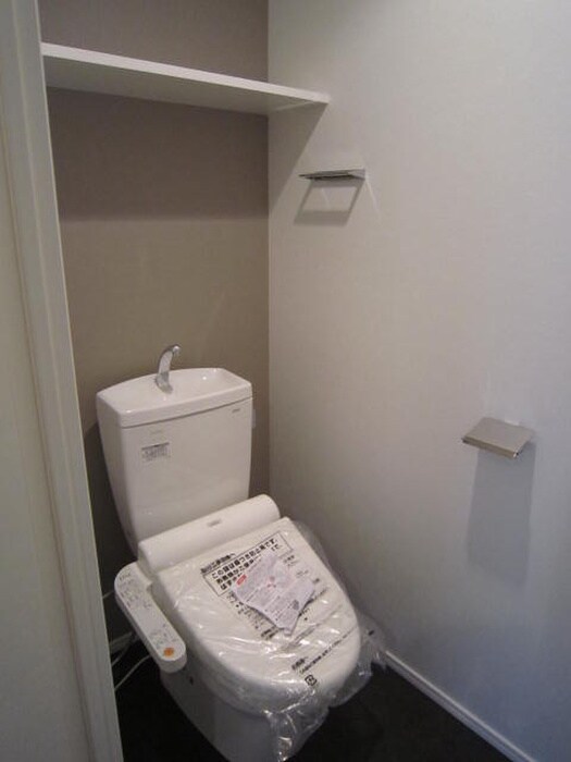 物件内観写真13　(トイレ)