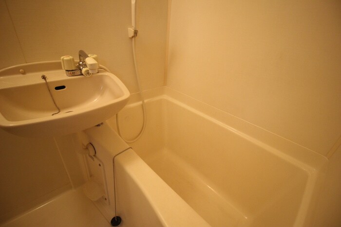 物件内観写真8　(バス／シャワールーム等)